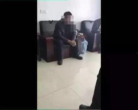 肇事逃逸吃瓜群众视频,吃瓜群众视频记录惊险瞬间