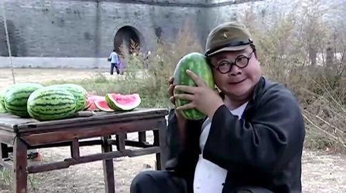 带你吃瓜搞笑瞬间视频大全